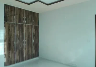 243210386-400×300-2