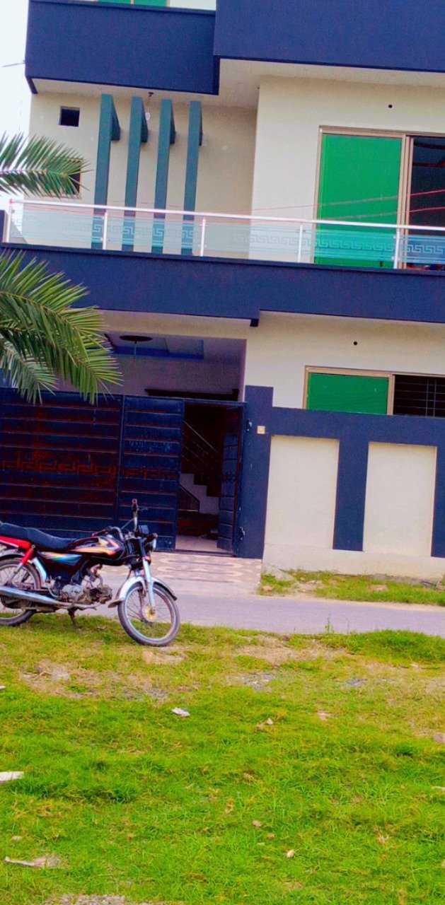 Prime Location Brand New 5 Marla House for Sale