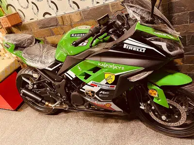 Best Sports Bikes in Lahore