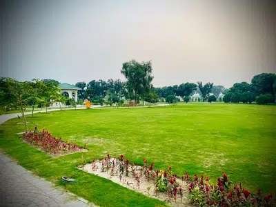 4 Marla Commercial Plot Located At 80ft Etihad Town Commercial Avenue