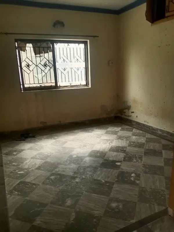 First floor and 2nd floor separate gate