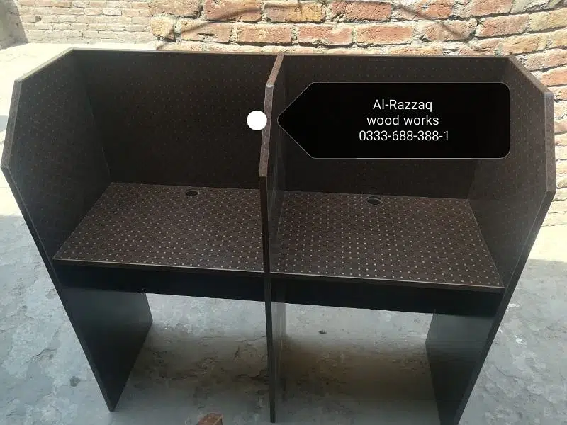 Computer table | work stations | clusters | cubical