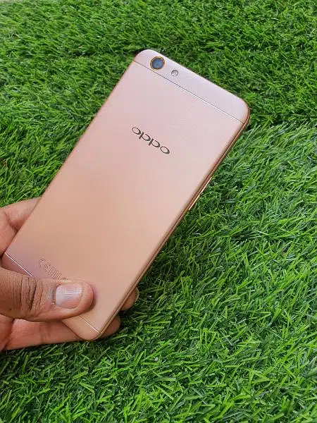 Oppo A57 4gb 64Gb ( Dual Sim Finger print) Gold 10/10 condition