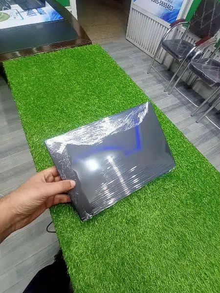 6Th Gen#Core i5#01TB HDD#04GB Ram#Lenovo #5Hour Battery#Like New A+