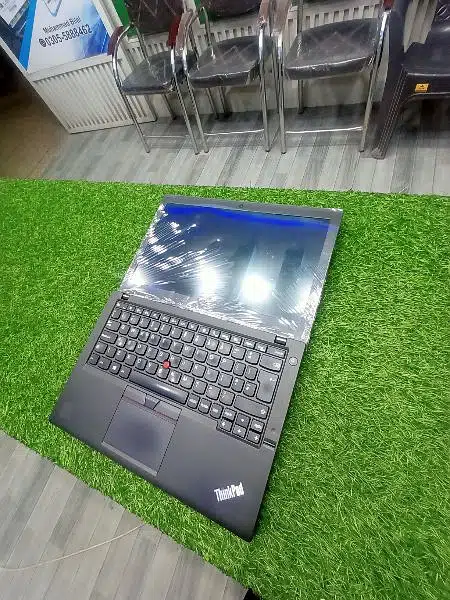 6Th Gen#Core i5#01TB HDD#04GB Ram#Lenovo #5Hour Battery#Like New A+