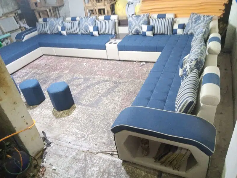 U shape sofa set 10000 per seart