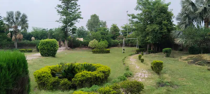 Fully Furnished And Luxury Farm House With Swimming Pool