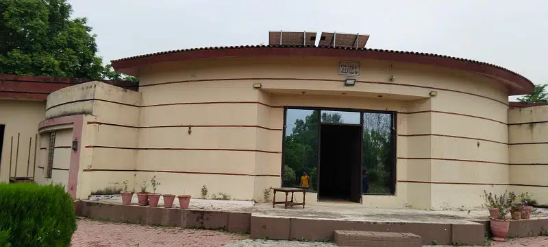 Fully Furnished And Luxury Farm House With Swimming Pool