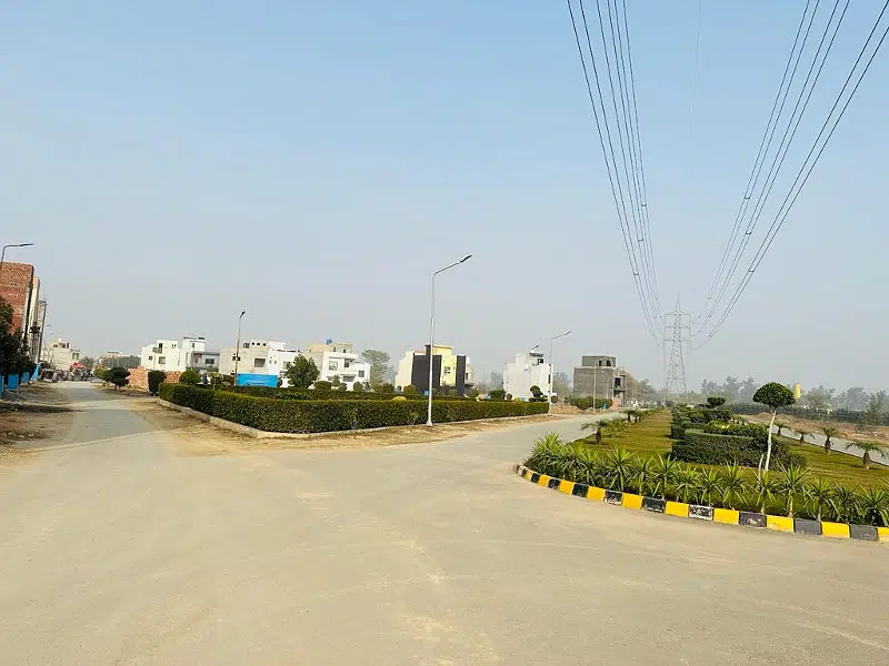 3 Marla Plot For Sale In B Block Phase 2 Al-Kabir Town Lahore