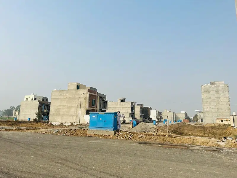 3 Marla Plot For Sale In B Block Phase 2 Al-Kabir Town Lahore