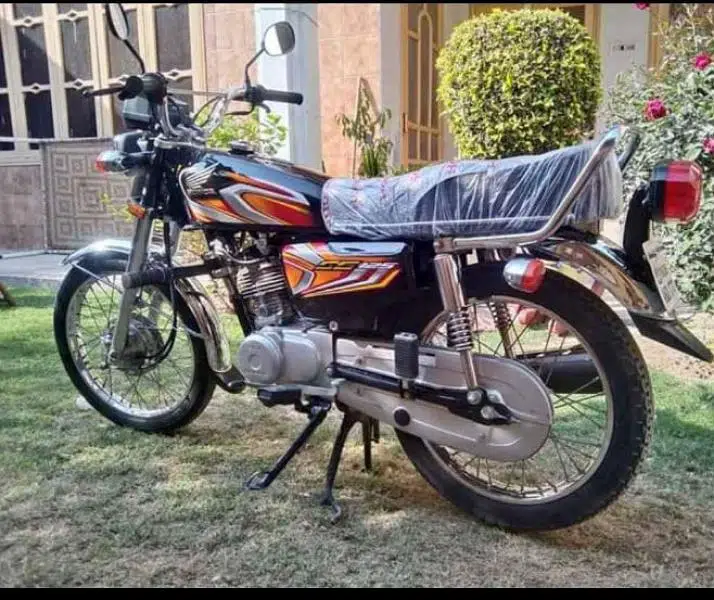 CG 125 2022 model new condition documents complete