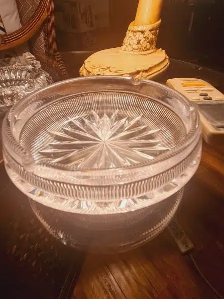 Amazing showpiece and crystals decoration