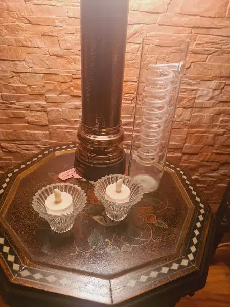 Amazing showpiece and crystals decoration