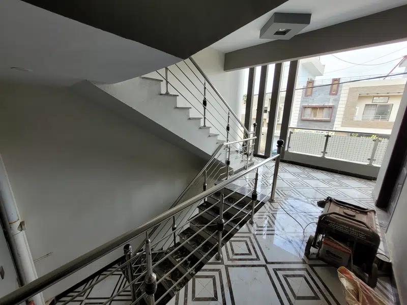 New 1st Floor Boundary Wall facing, wide road for URGENT rent