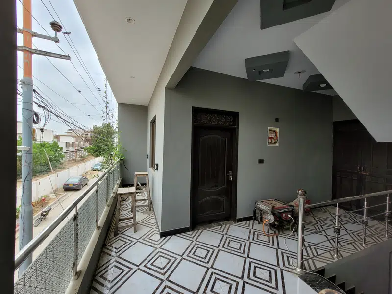 New 1st Floor Boundary Wall facing, wide road for URGENT rent