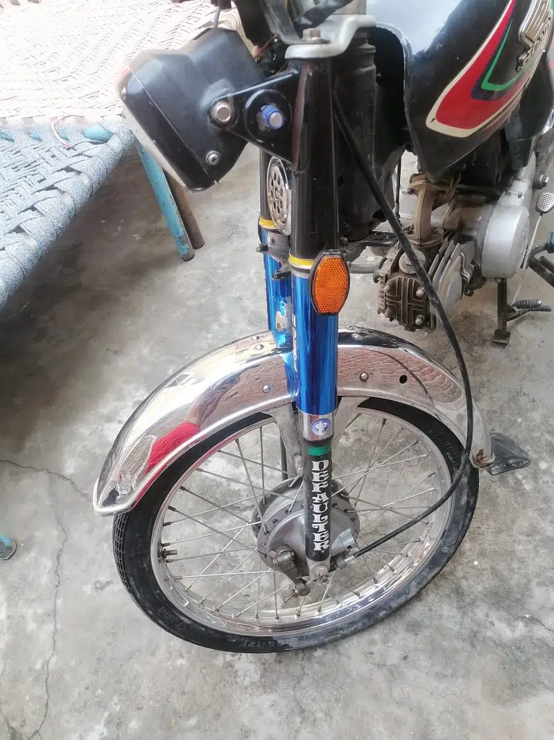 Honda CD70 complete kit / mukamil saman/tanky tapy/seat/tyers