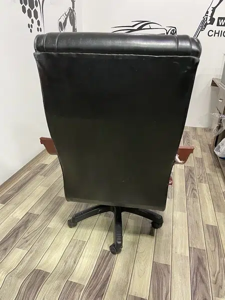 Executive Office Chair