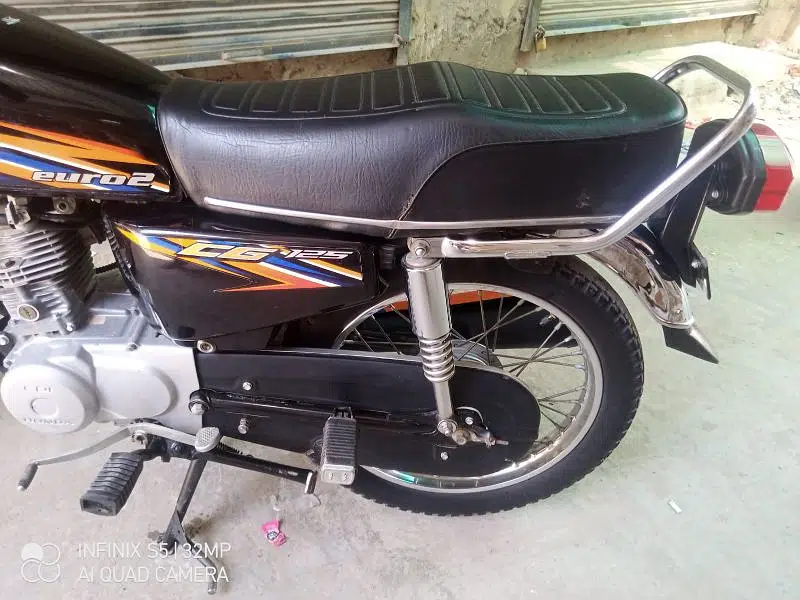 Honda 125 sialkot number 2018 Modal