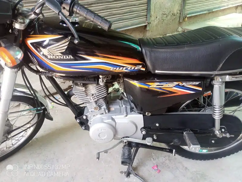 Honda 125 sialkot number 2018 Modal
