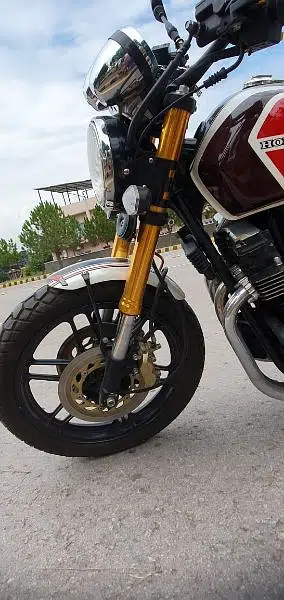 Honda CBX Heavy Bike