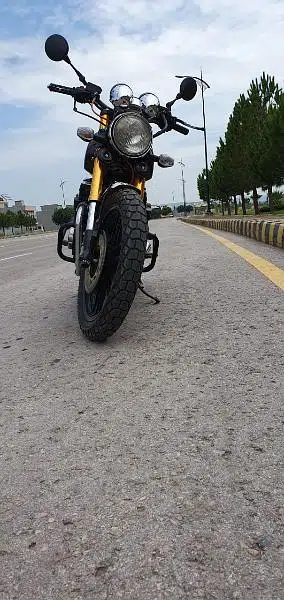 Honda CBX Heavy Bike