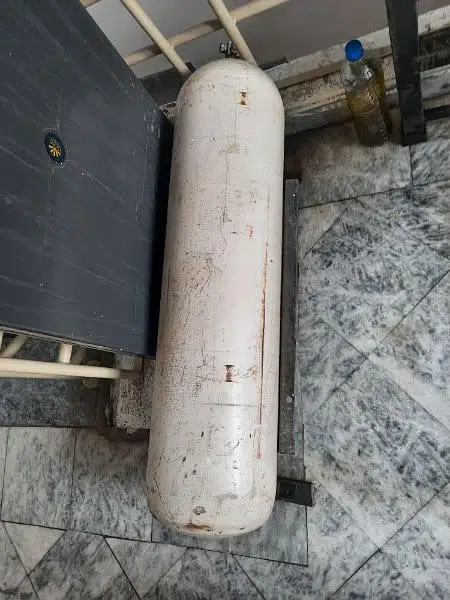 CNG kit and Cylinder