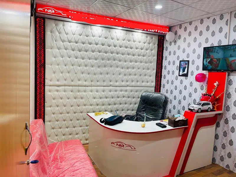 Running business office for sale,prime location,full furnished Urgent