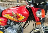 Honda 125 Model 2021 Only 5000+ KM Use Fbulous bike 100% Totel Originl
