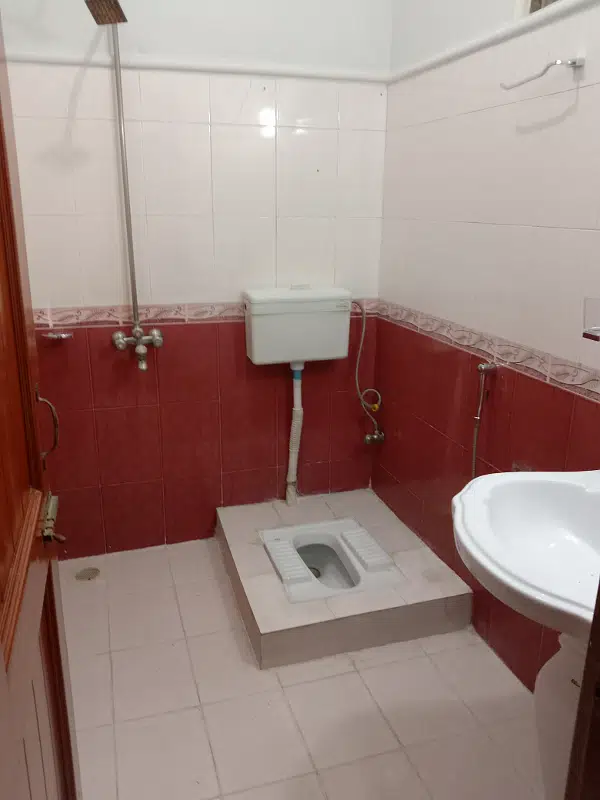 Beautiful 5.6 Marla double story house for sale in Pakistan Town Ph 1