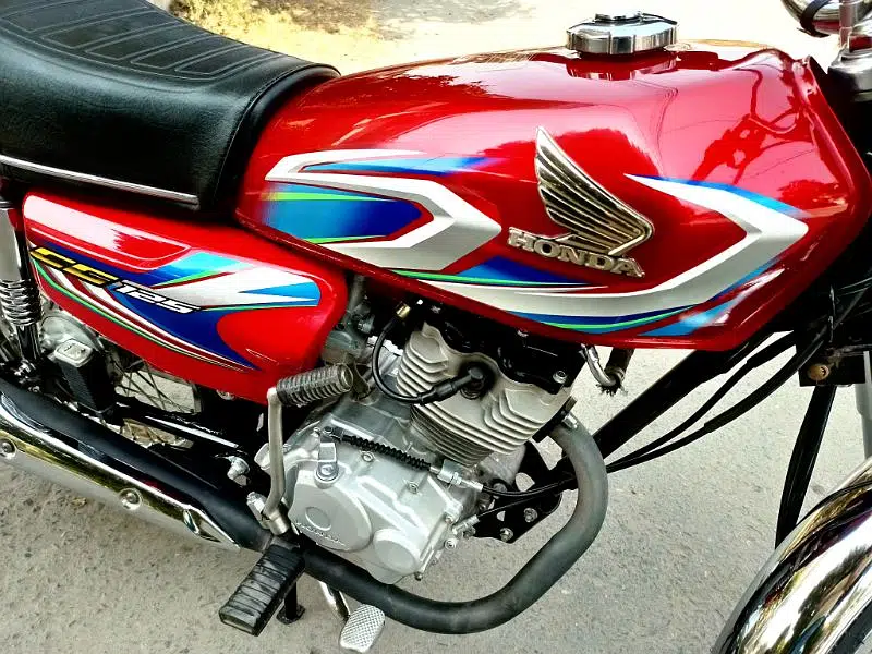 Honda 125 MODEL 2021/2022 JUST BUY AND DRIVE VERY NEW BIKE