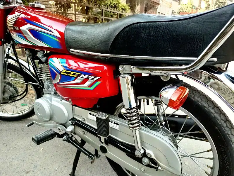 Honda 125 MODEL 2021/2022 JUST BUY AND DRIVE VERY NEW BIKE