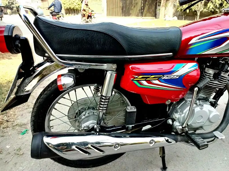 Honda 125 MODEL 2021/2022 JUST BUY AND DRIVE VERY NEW BIKE
