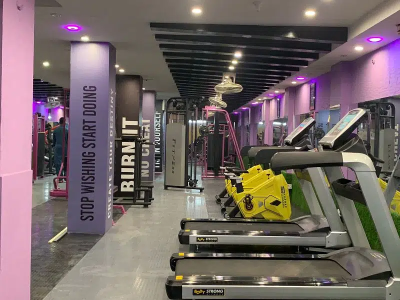 Gym setup for sale in Pakistan | Running business for sale