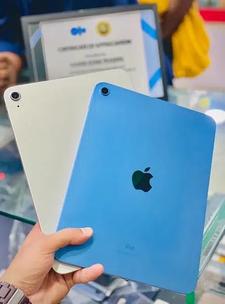 Apple IPADS. AIR SERIES. PRO 11. PRO 12.9. 10th gen. qty Avail