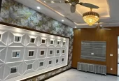 10 Marla Brand New House At Ideal Location In Central Park Lahore