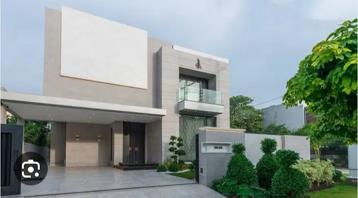 15 MARLA PLOT ON 80 FEET MAIN BOULAWARD ROAD IN JUST 21 LAC PER MARLA IN PHASE 1 IN SITARA GOLD CITY SATOANA ROAD.