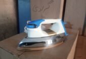 Deluxe Automatic Dry Iron-Five Year Warranty-Heavy Duty-Five Year warranty-Power: 1000 Watts Voltage: 220V Non-Stick Coating Sole Plate Resist