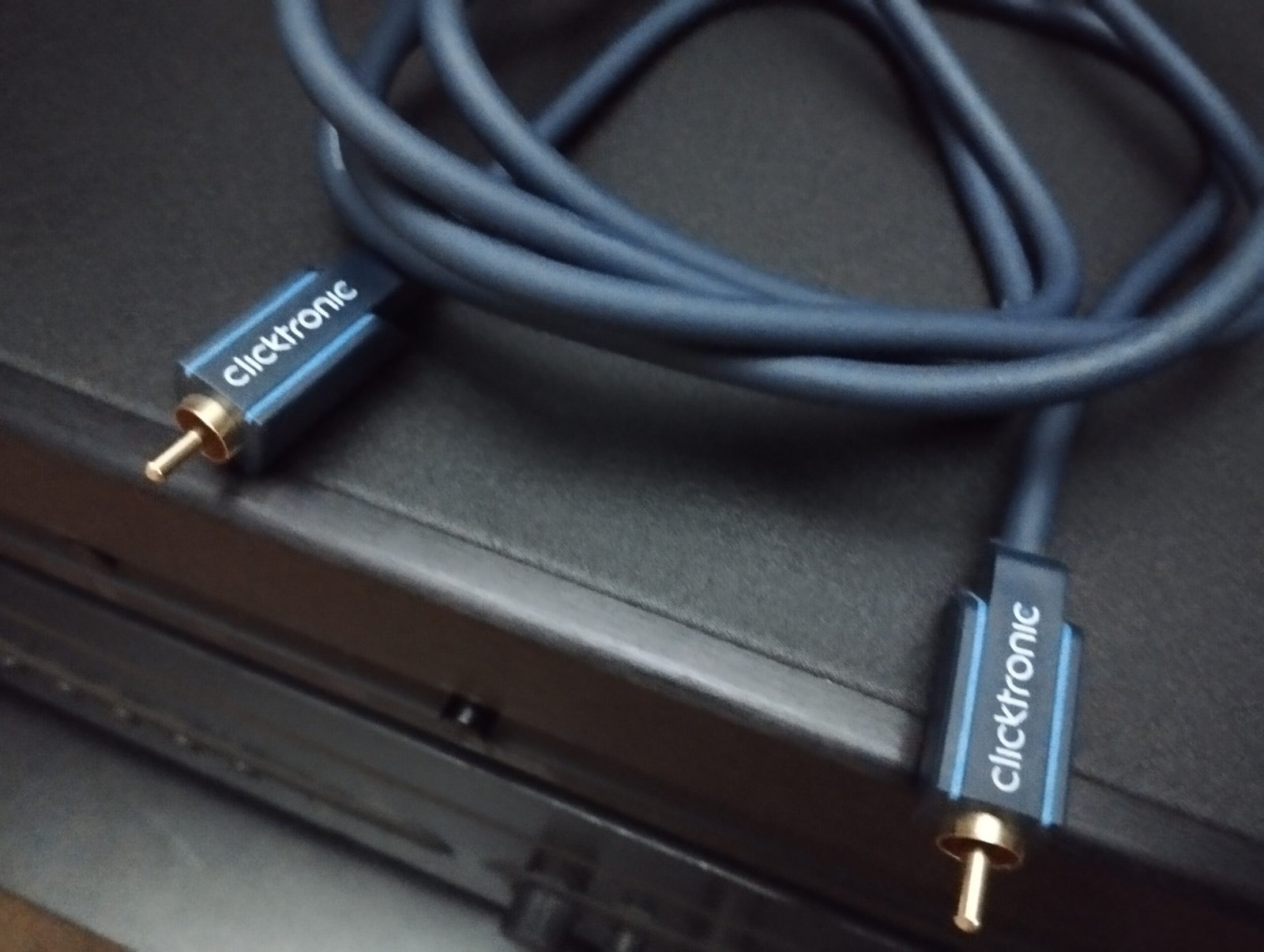 definitive technology W-Adapt streamer & Theta DSP Prime Pro 2