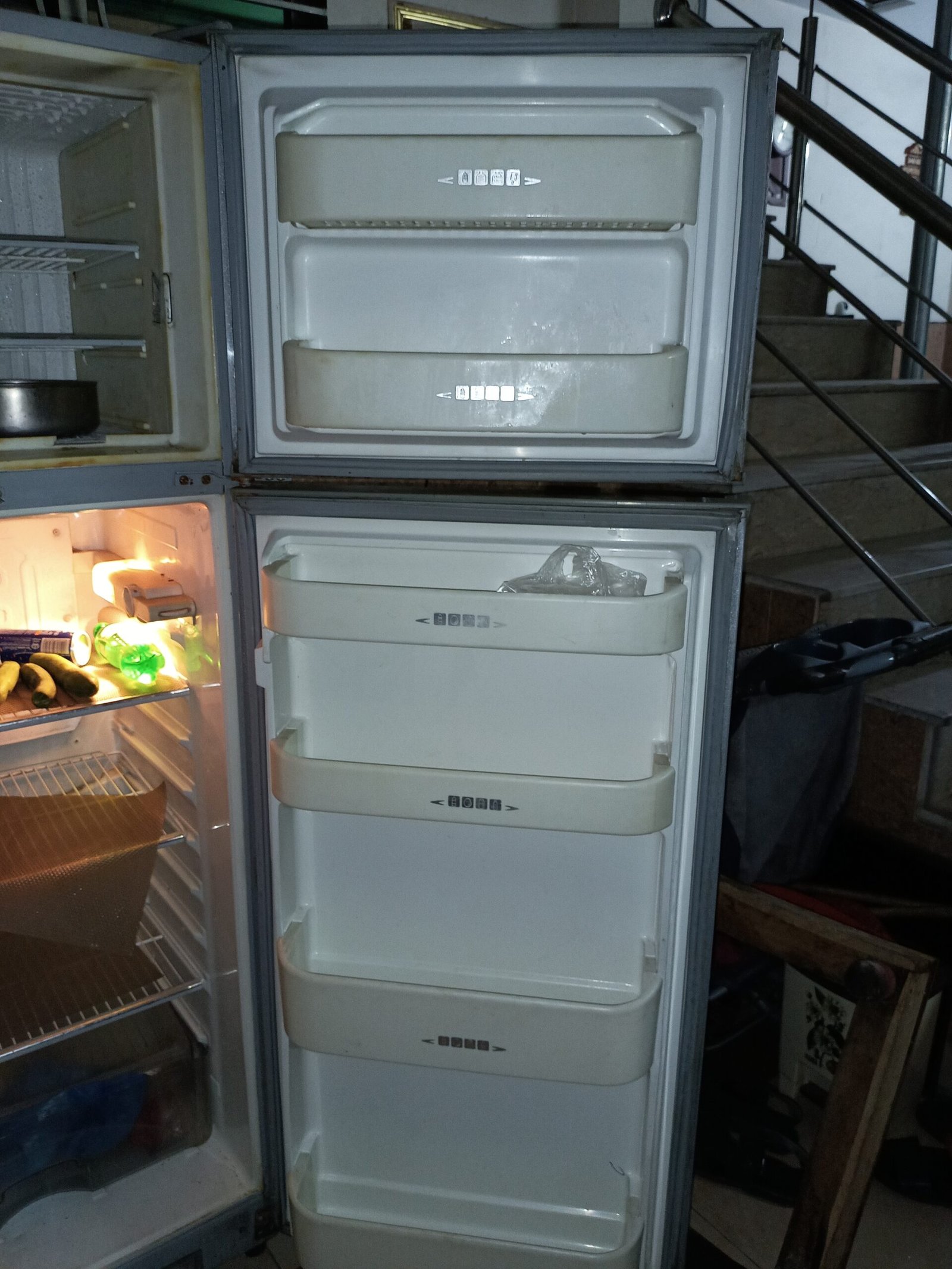Dawlence Refrigerator