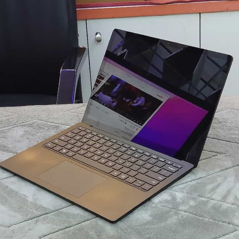 Core i7 10th Gen | 16GB RAM | 256GB SSD | Touchscreen | Wind